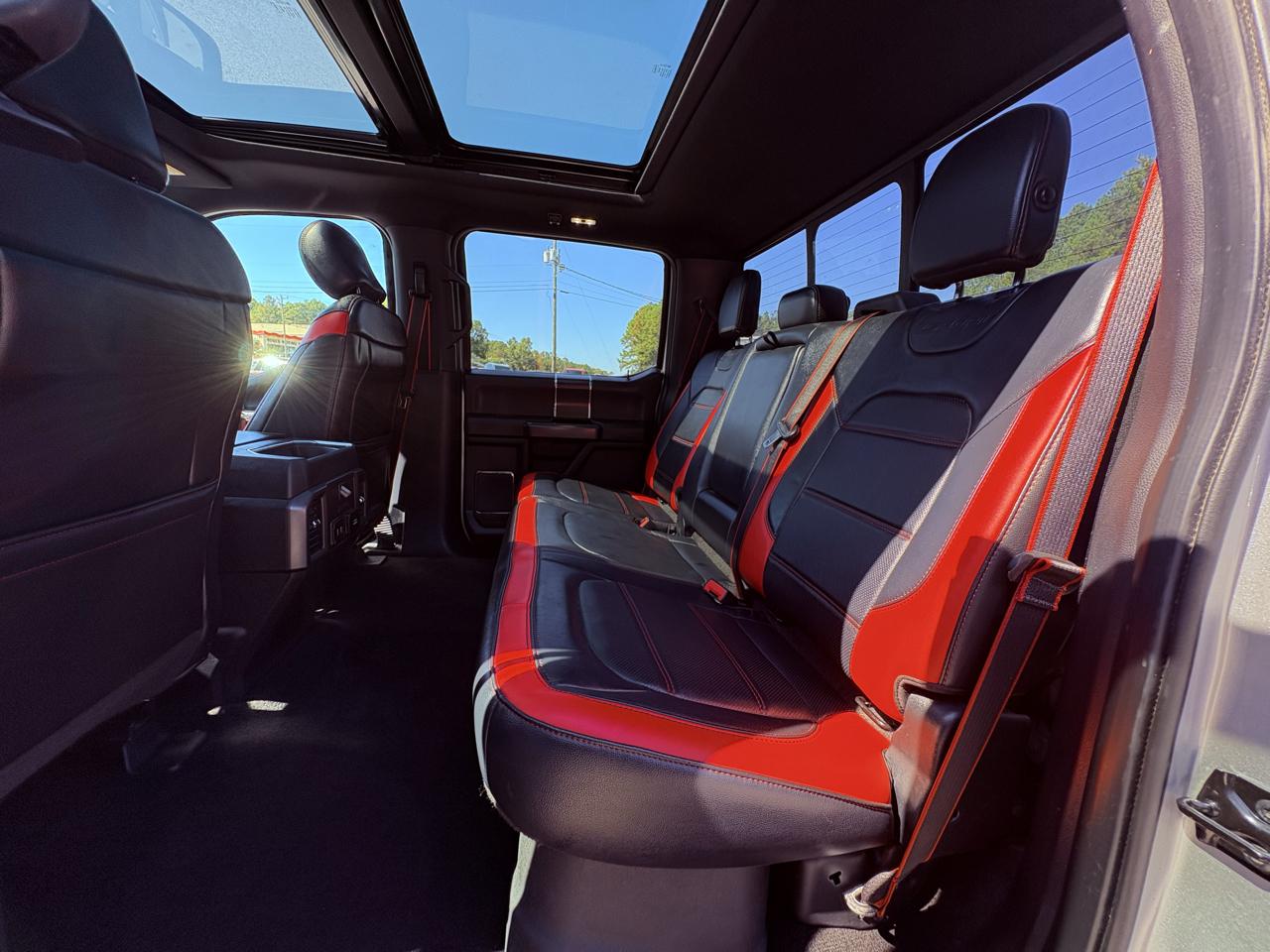 Ford F-150 Supercab 157" Lariat 4WD 2018