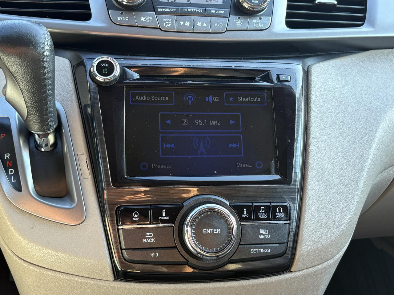 Honda Odyssey Touring 2015
