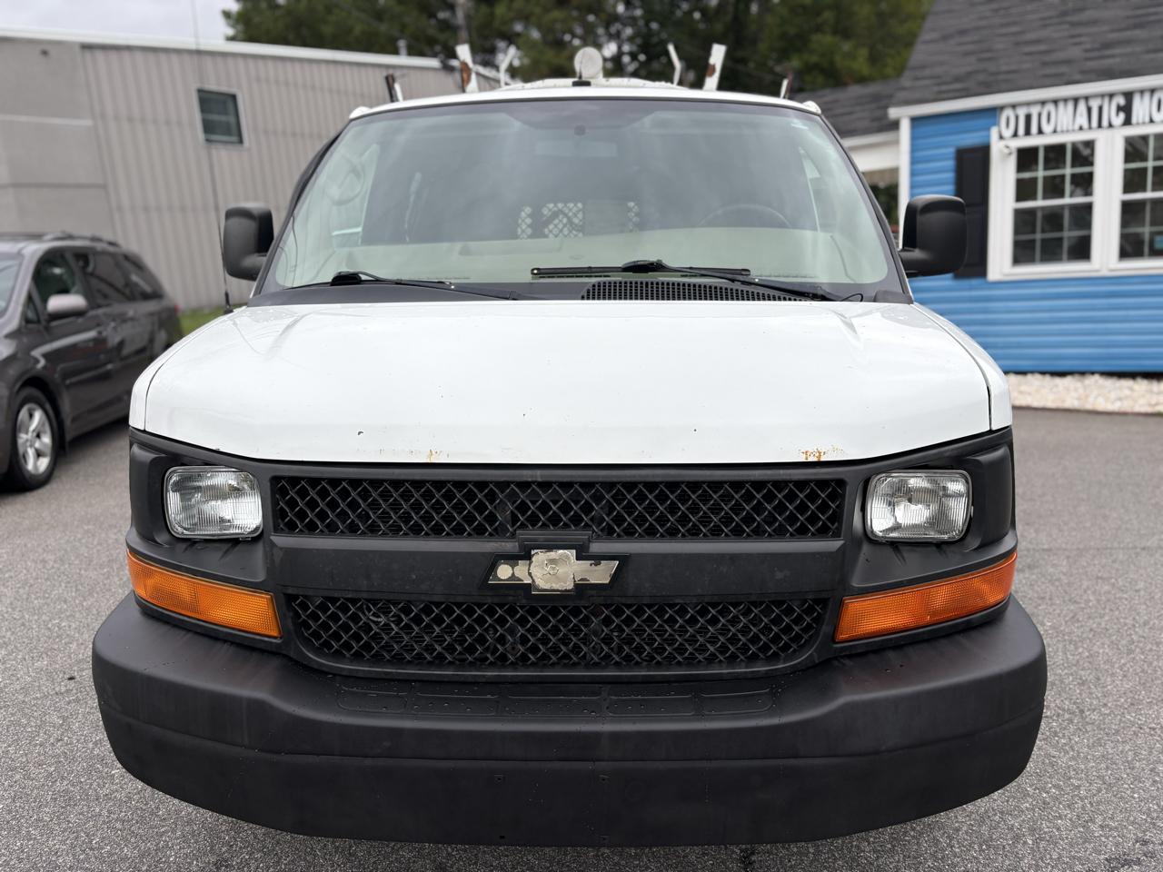 Chevrolet Express 2500 Cargo 2011