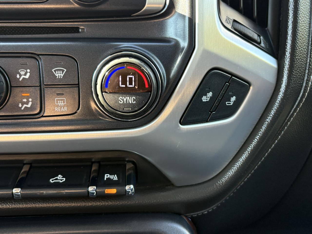 GMC Sierra 1500 SLT Crew Cab 2WD 2018