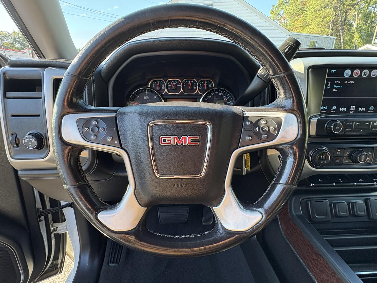 GMC Sierra 1500 SLT Crew Cab 2WD 2018
