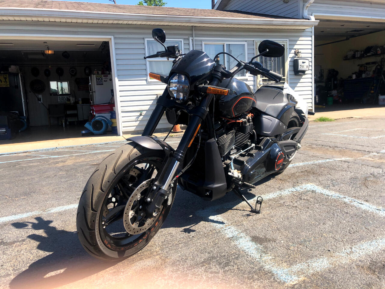 Harley-Davidson FXD  2020