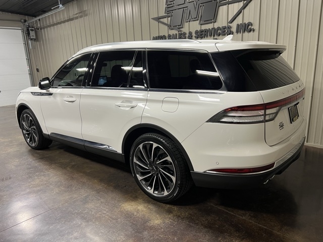 Lincoln Aviator  2020