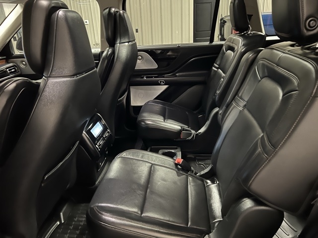 Lincoln Aviator  2020