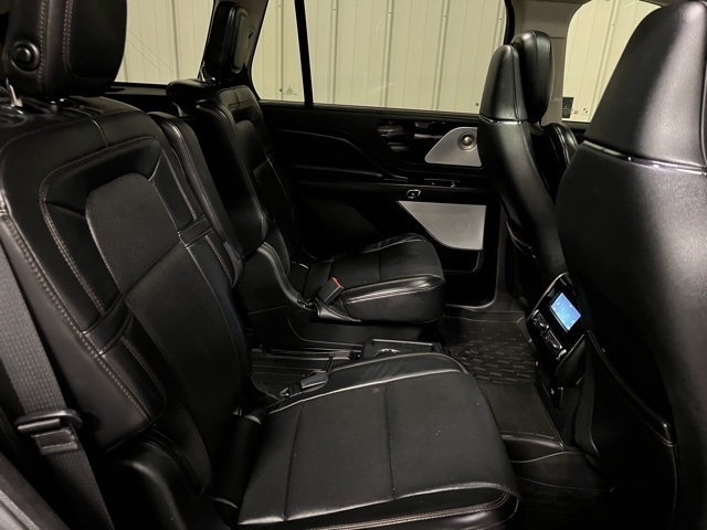 Lincoln Aviator  2020