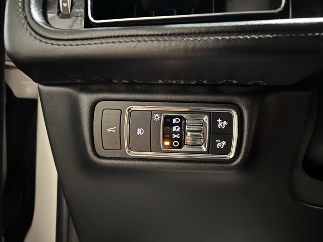 Lincoln Aviator  2020