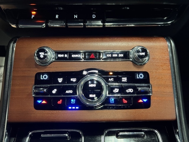 Lincoln Aviator  2020