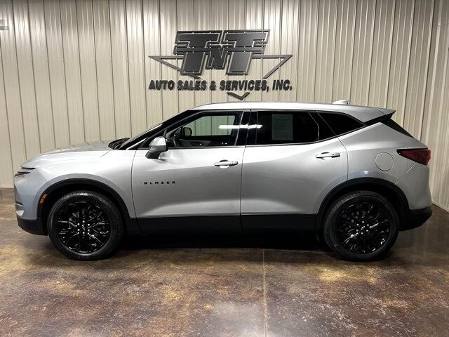 2023 Chevrolet Blazer 2LT photo 3