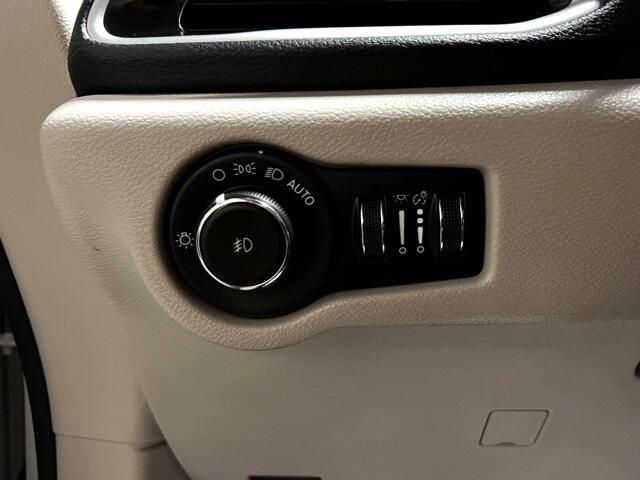 Chrysler Pacifica  2021