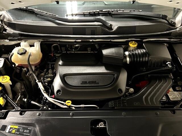 Chrysler Pacifica  2021