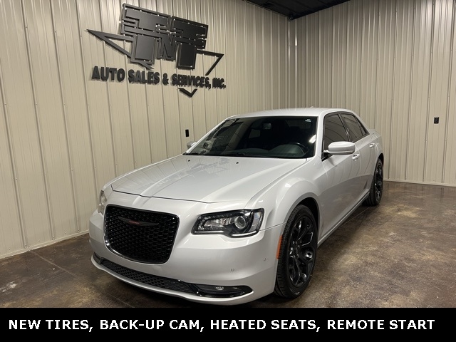 2021 Chrysler 300 S's photo