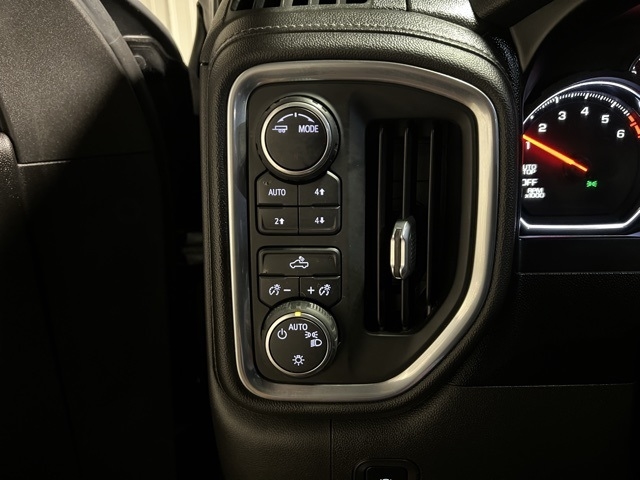 Chevrolet Silverado 1500  2020