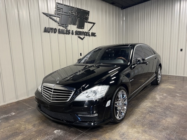 2011 Mercedes-Benz S-Class S63 AMG's photo