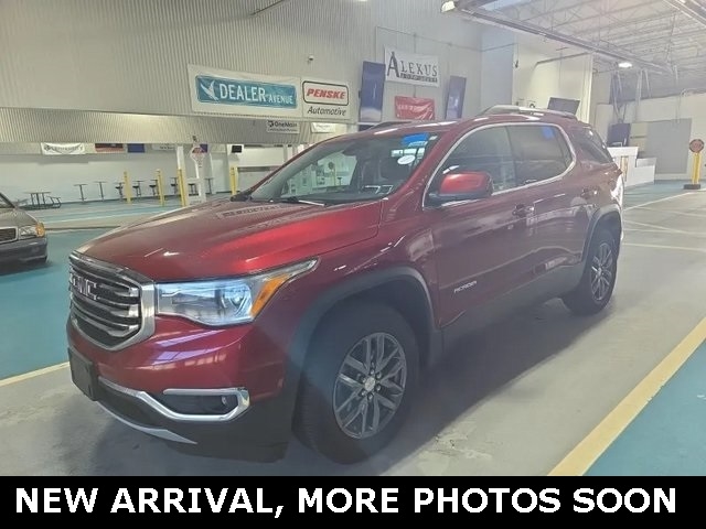 2019 GMC Acadia SLT-1's photo