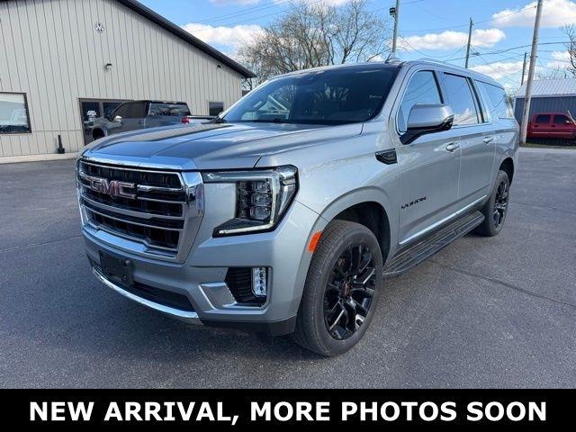 2023 GMC Yukon XL SLT