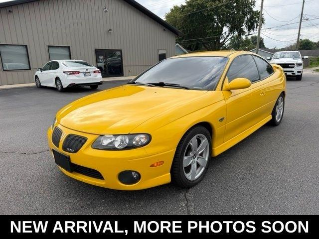 2004 Pontiac GTO Base