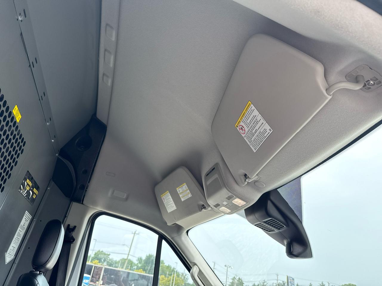 Ford Transit 250 Van High Roof w/Sliding Pass. 148-in. WB 2021