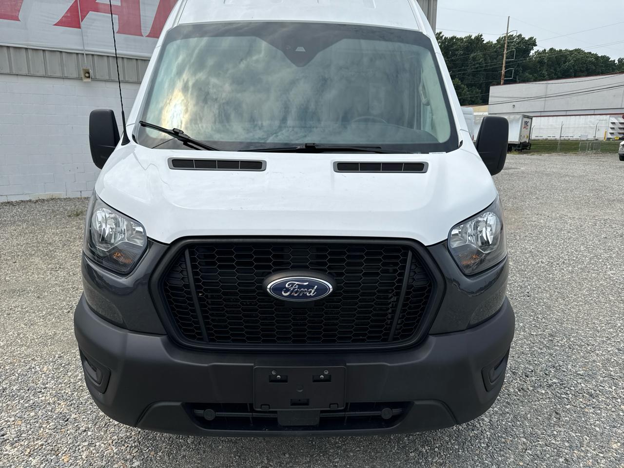 Ford Transit 250 Van High Roof w/Sliding Pass. 148-in. WB 2021