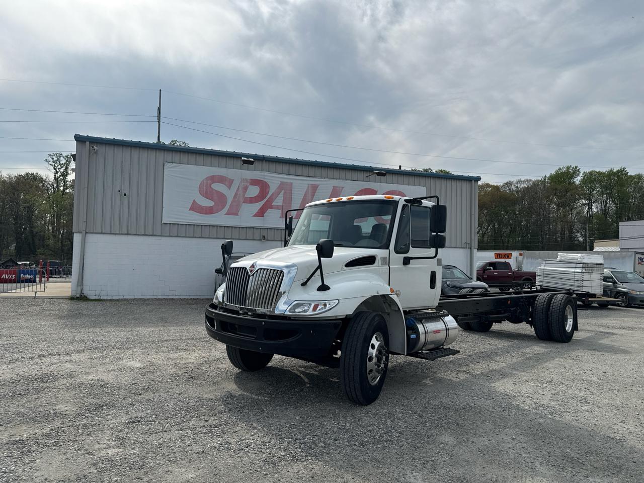 International 4300  2019