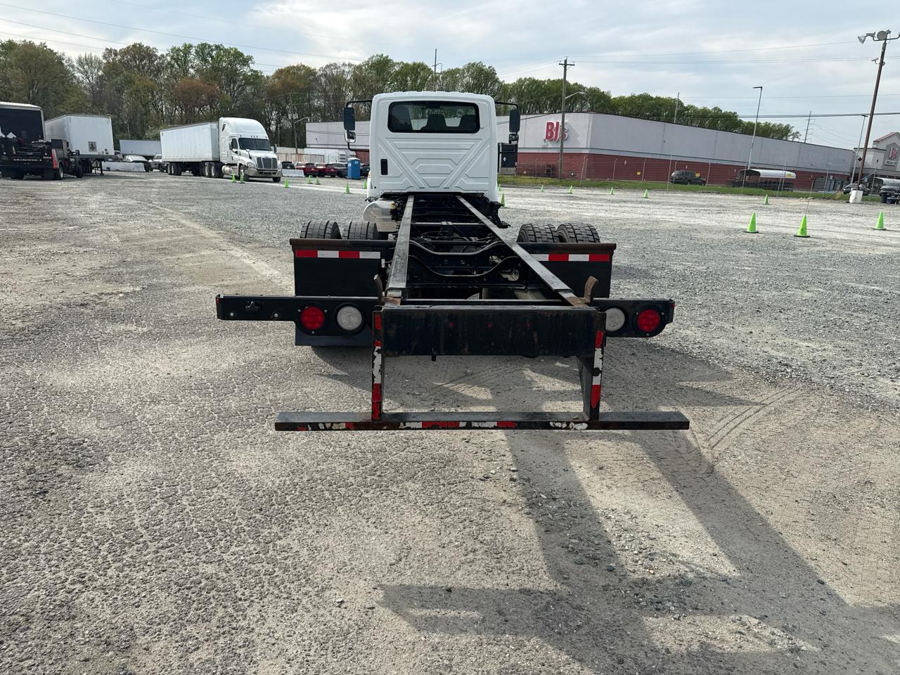 International 4300  2019