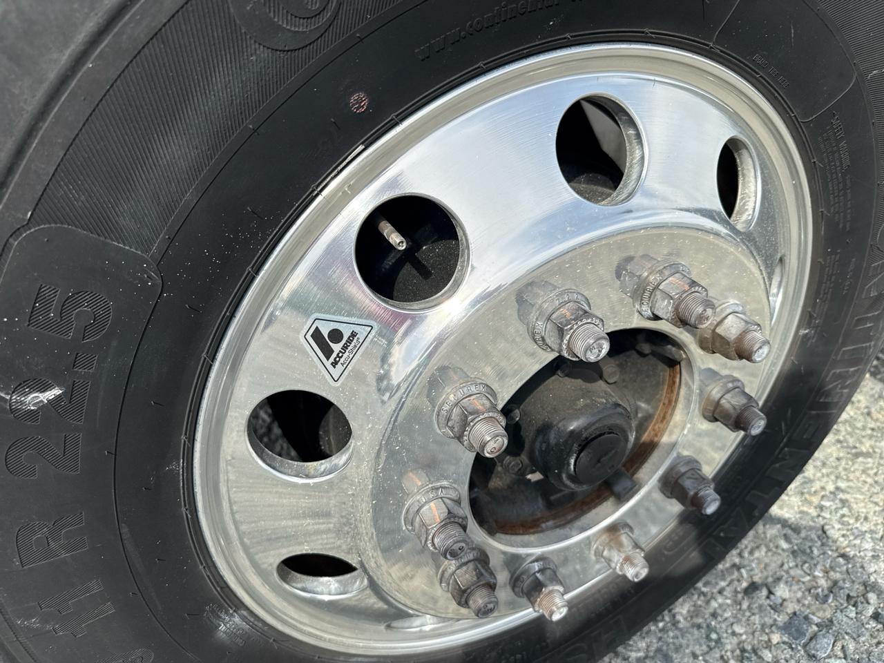 International 4300  2019