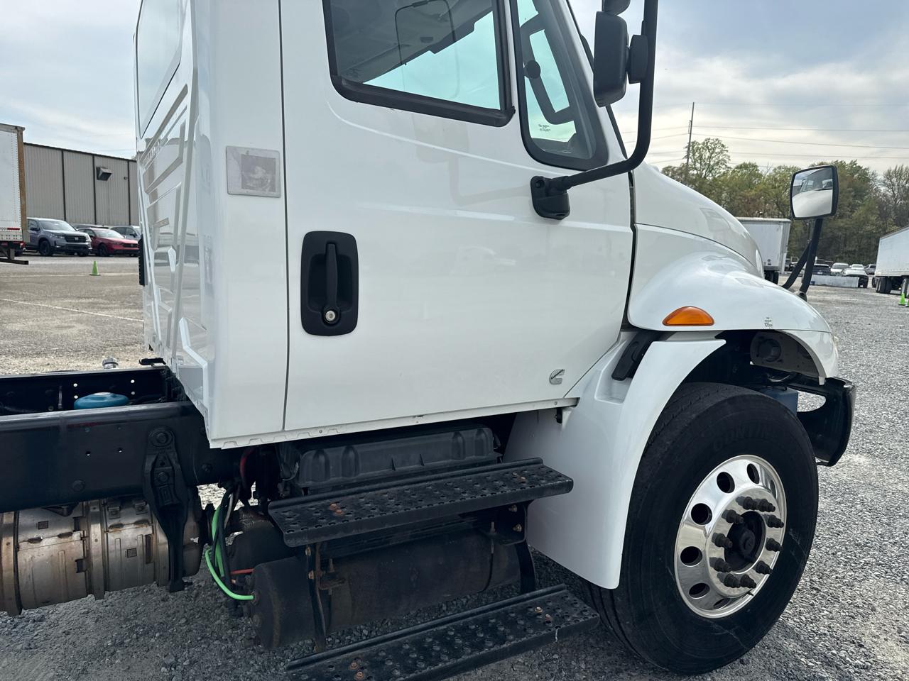 International 4300  2019