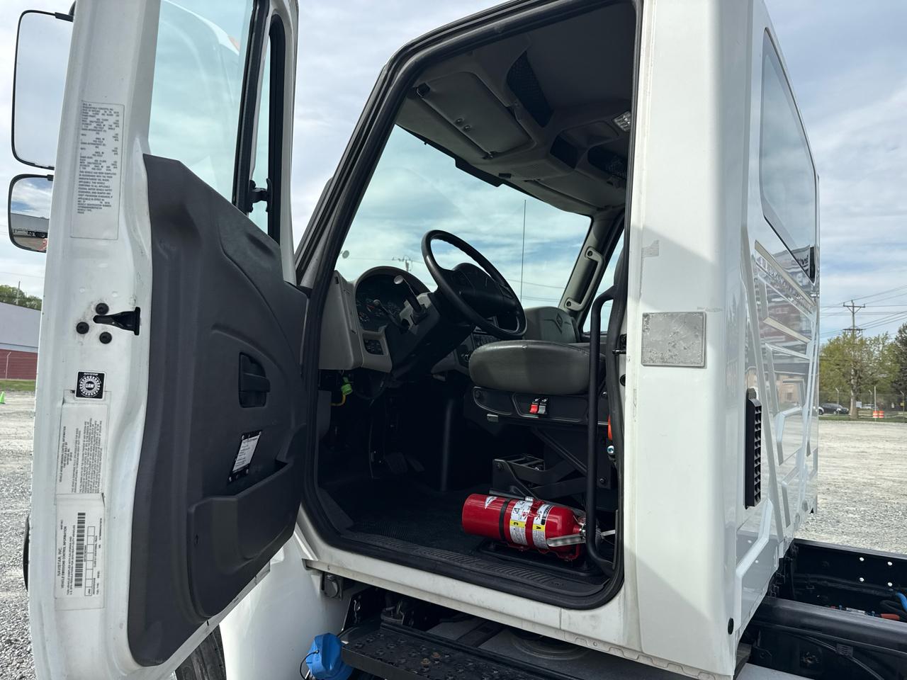 International 4300  2019