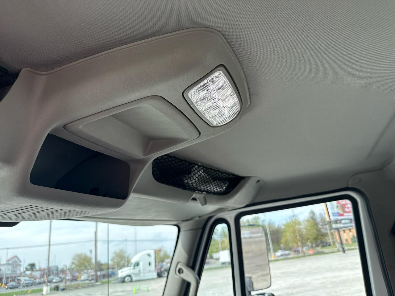 International 4300  2019