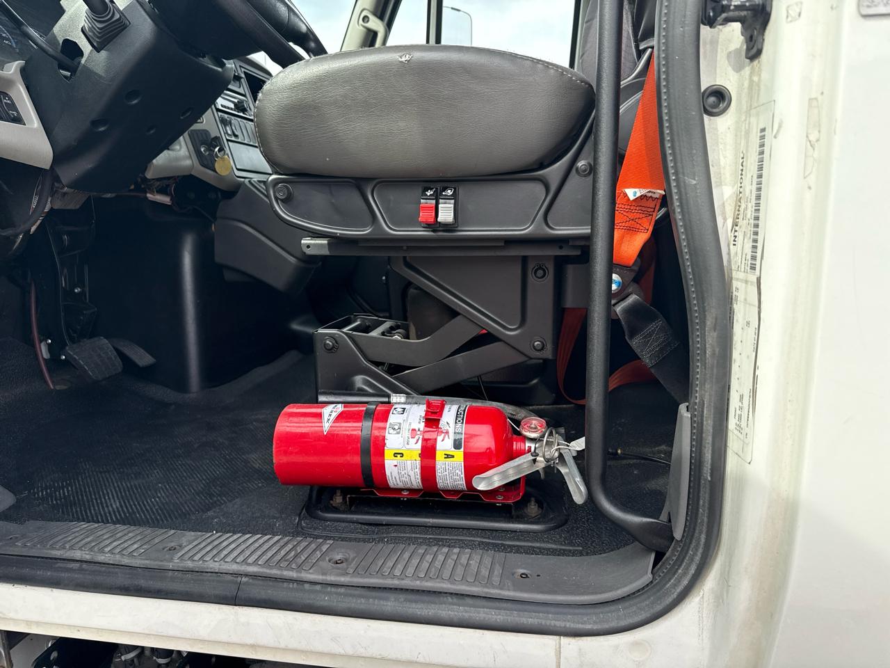 International 4300  2019