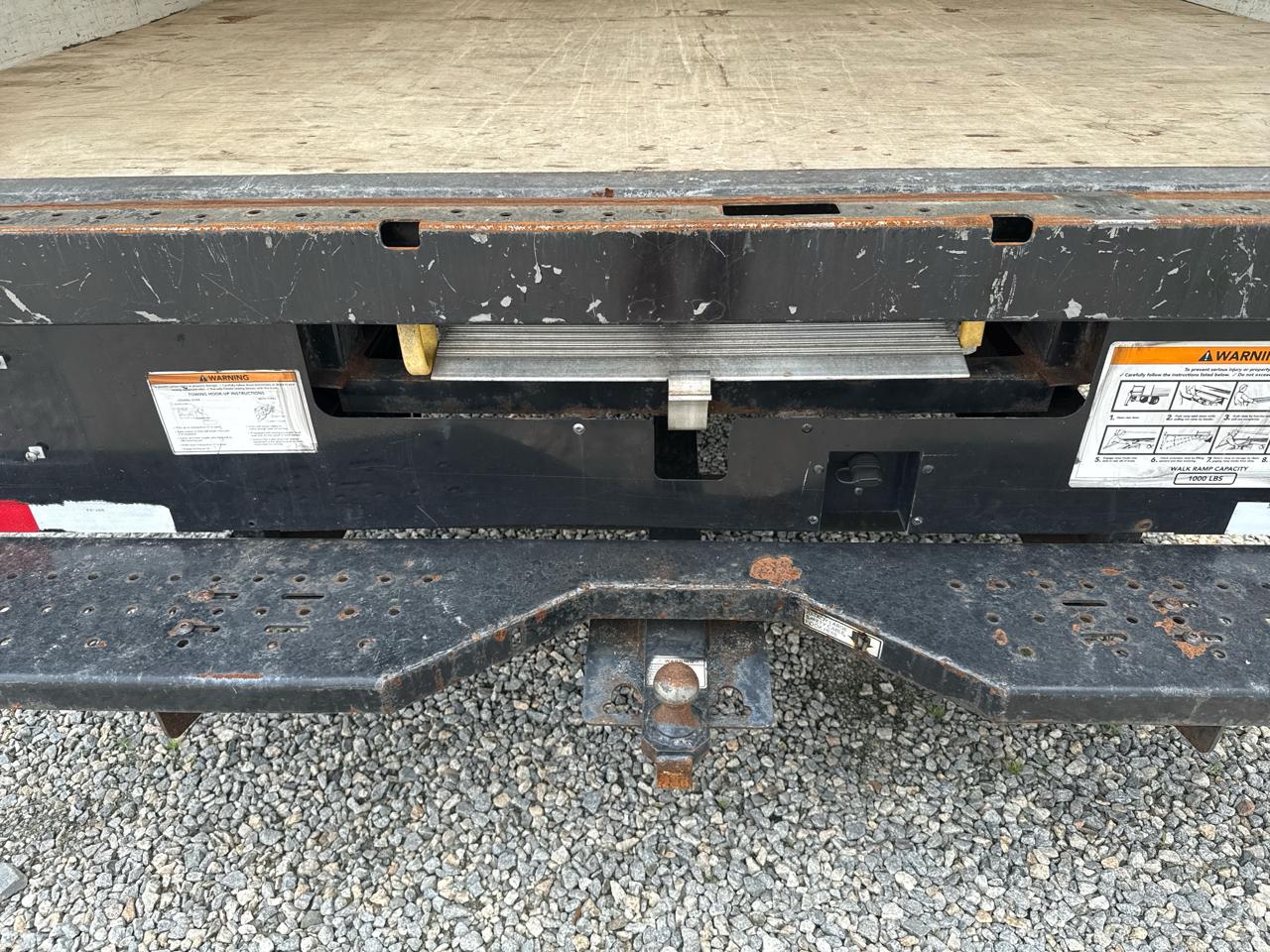 Ford Econoline E-350 Super Duty 2022