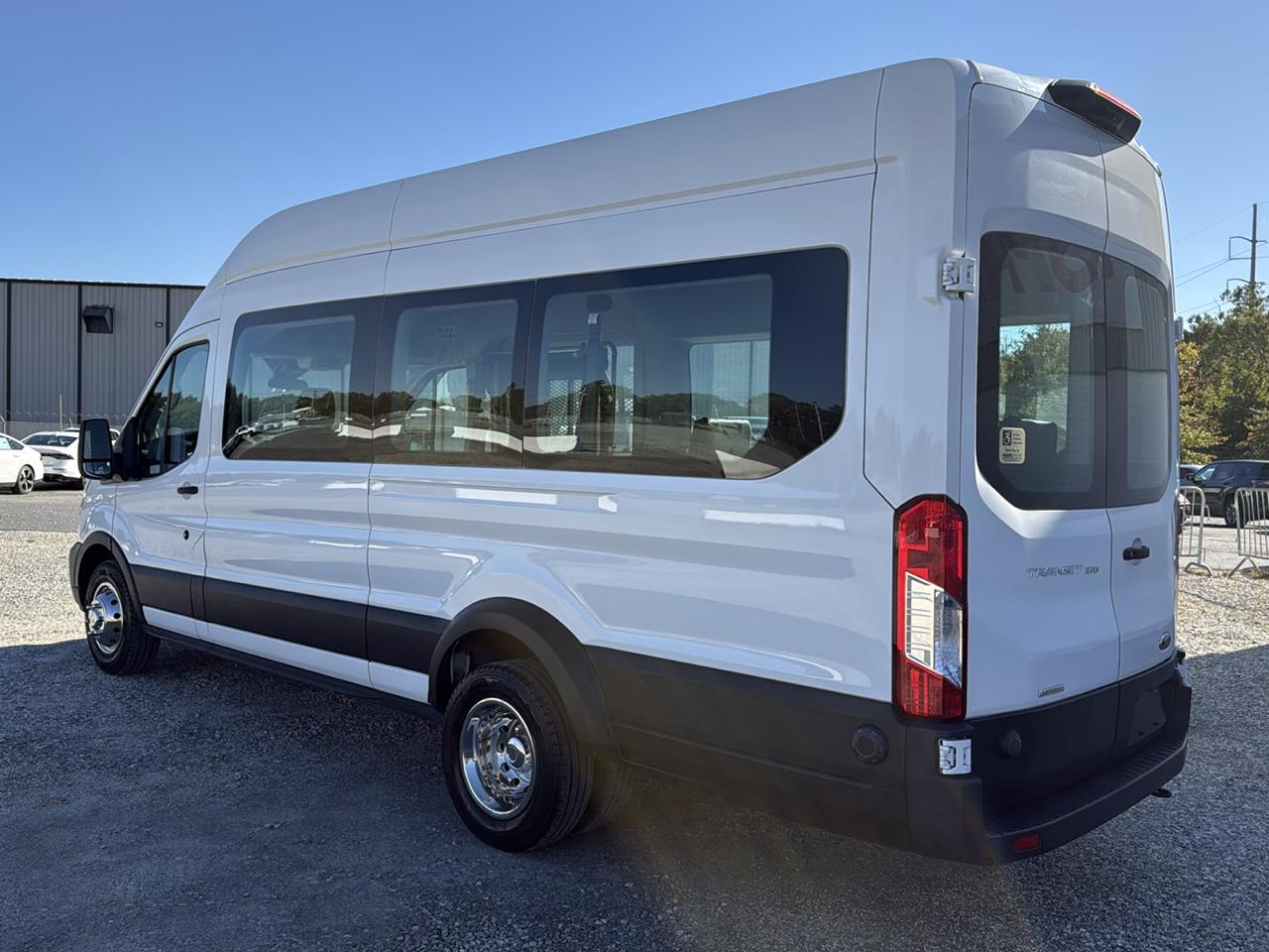 Ford T350 Vans XL Wgn High Roof 148 2020