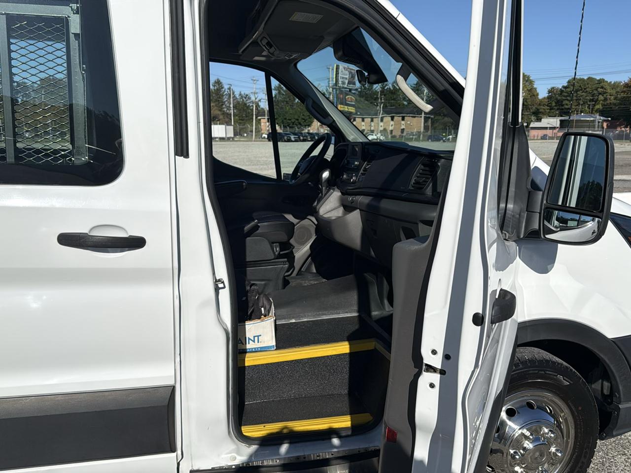 Ford T350 Vans XL Wgn High Roof 148 2020
