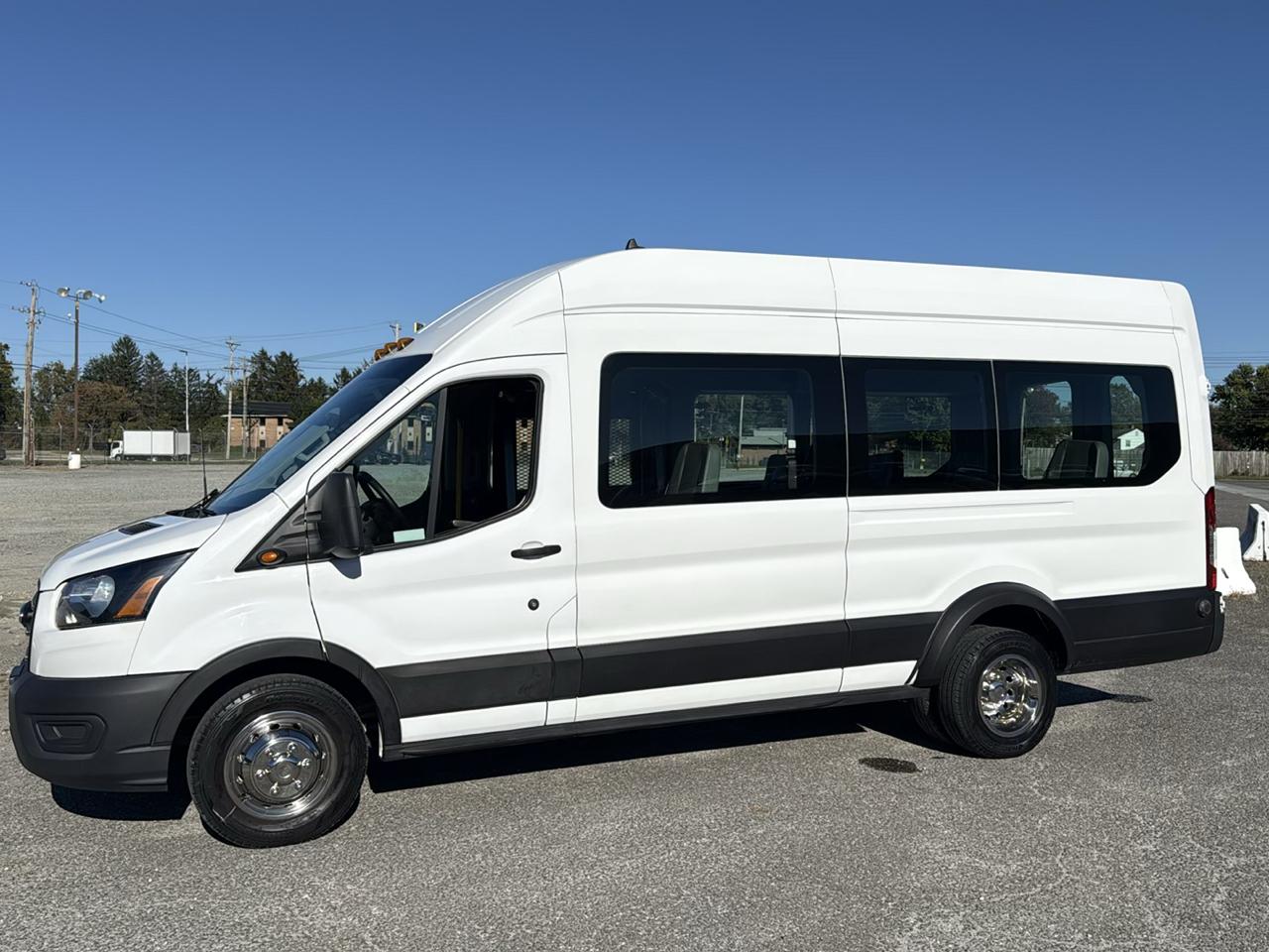 Ford T350 Vans XL Wgn High Roof 148 2020