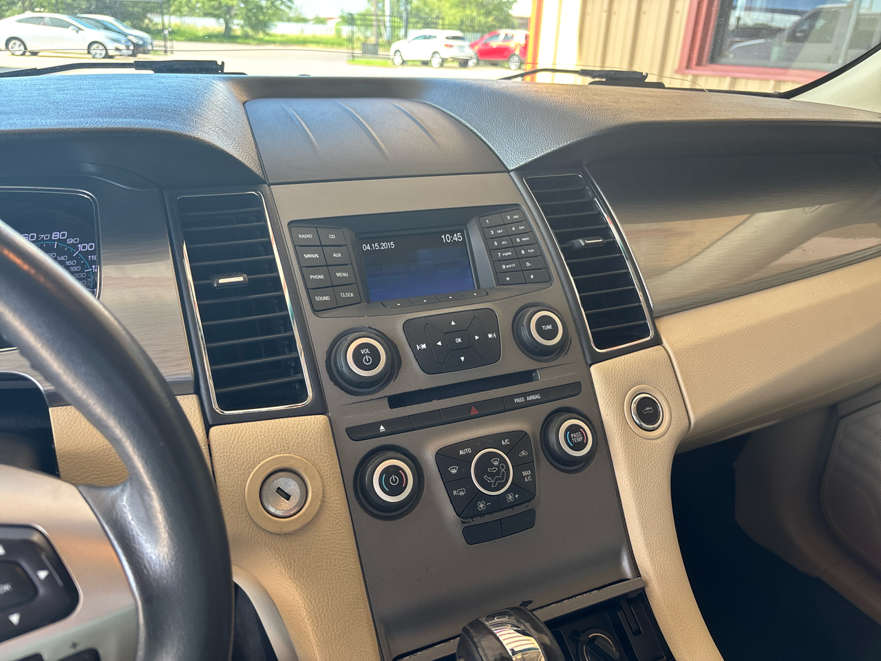 Ford Taurus SEL FWD 2018 Ford Taurus SEL FWD 2018