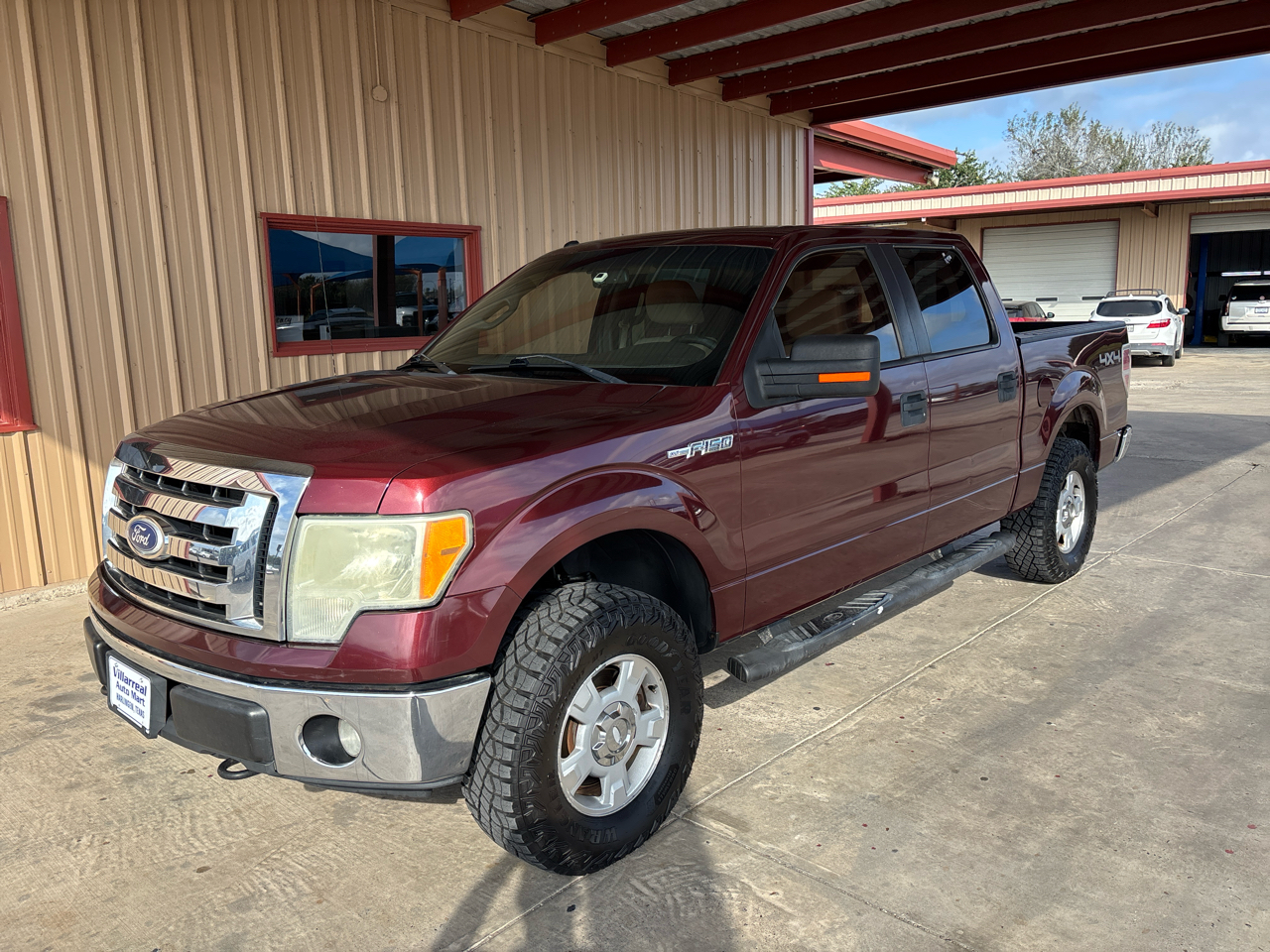 Ford F-150 4WD SuperCrew 145" XLT 2010