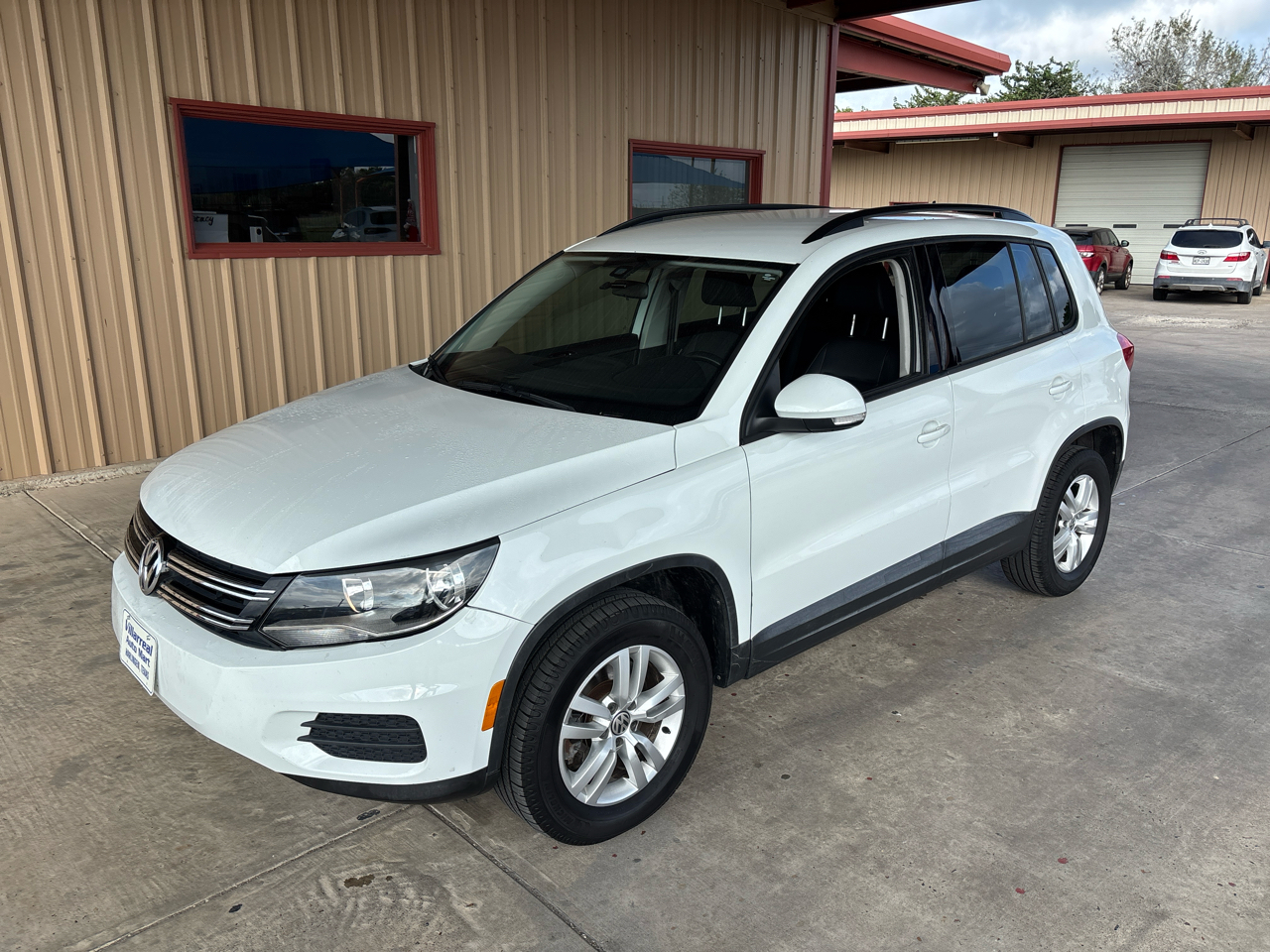 Volkswagen Tiguan 2WD 4dr Auto R-Line 2016