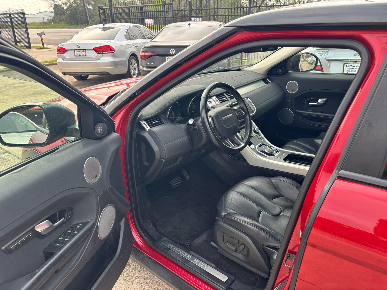 Land Rover Range Rover Evoque 5dr HB Pure Plus 2014