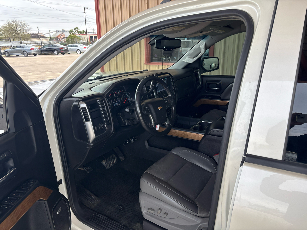 Chevrolet Silverado 1500 2WD Crew Cab 143.5" LTZ w/1LZ 2014