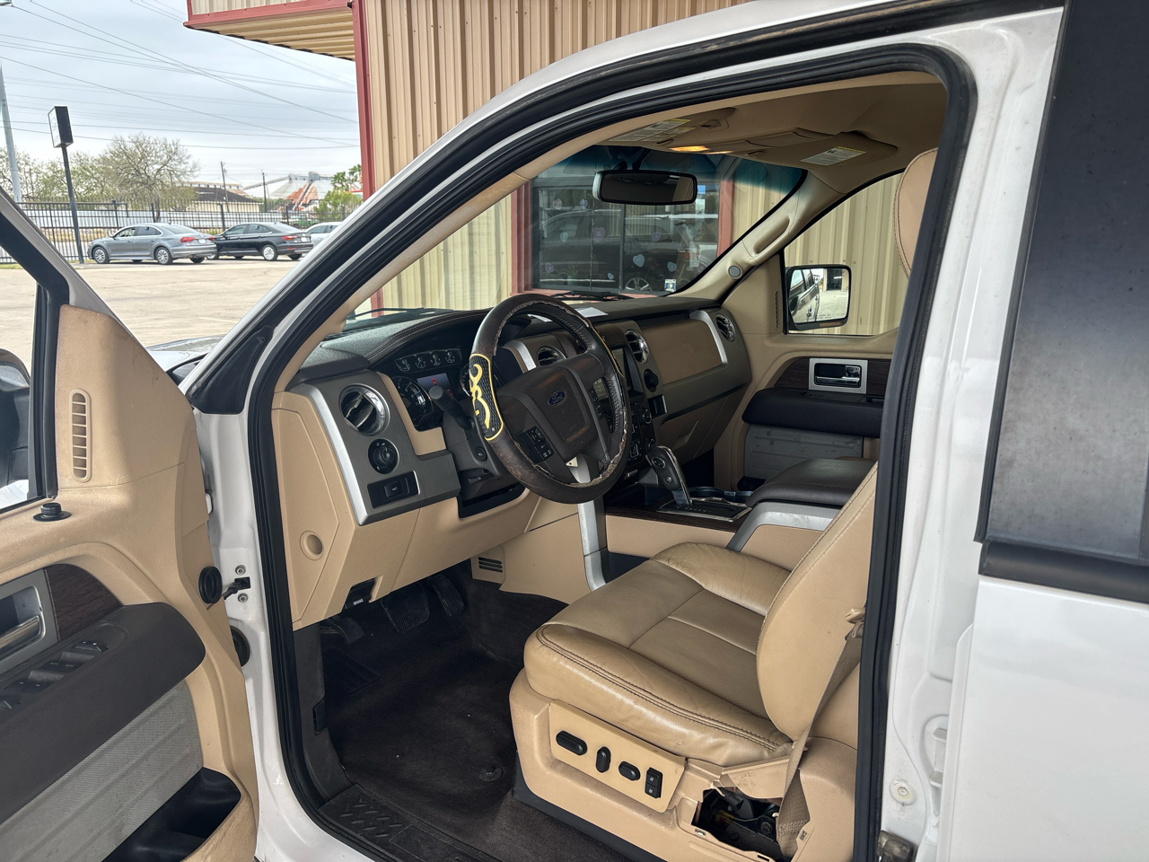 Ford F-150 4WD SuperCrew 145" King Ranch 2013