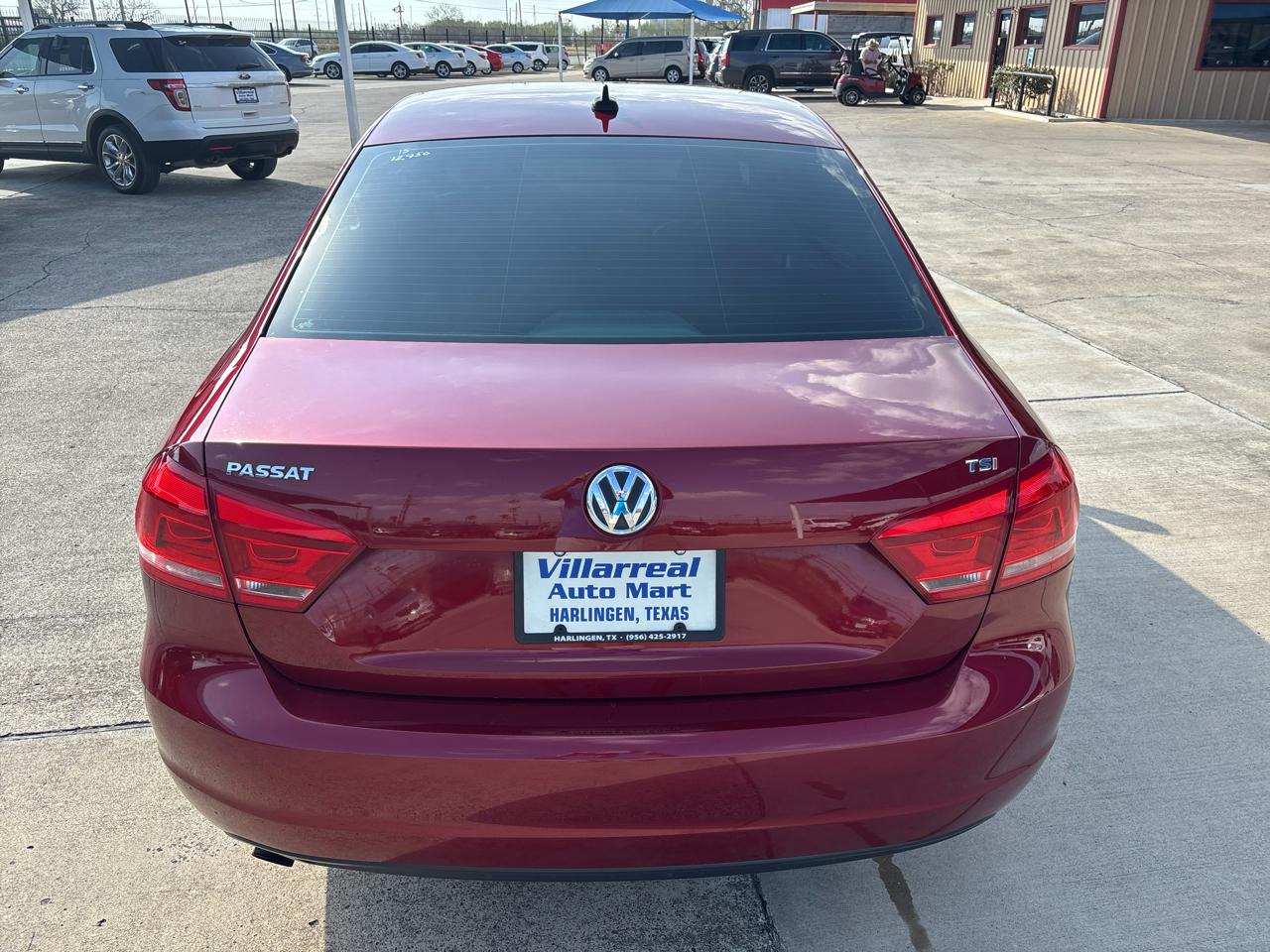 Volkswagen Passat 4dr Sdn 1.8T Auto S 2015