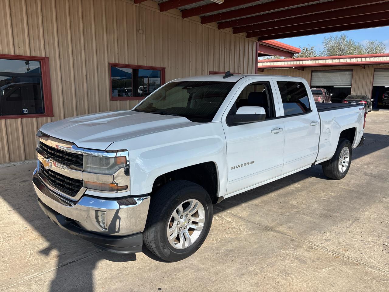 Chevrolet Silverado 1500 4WD Crew Cab 153.0" LT w/1LT 2016