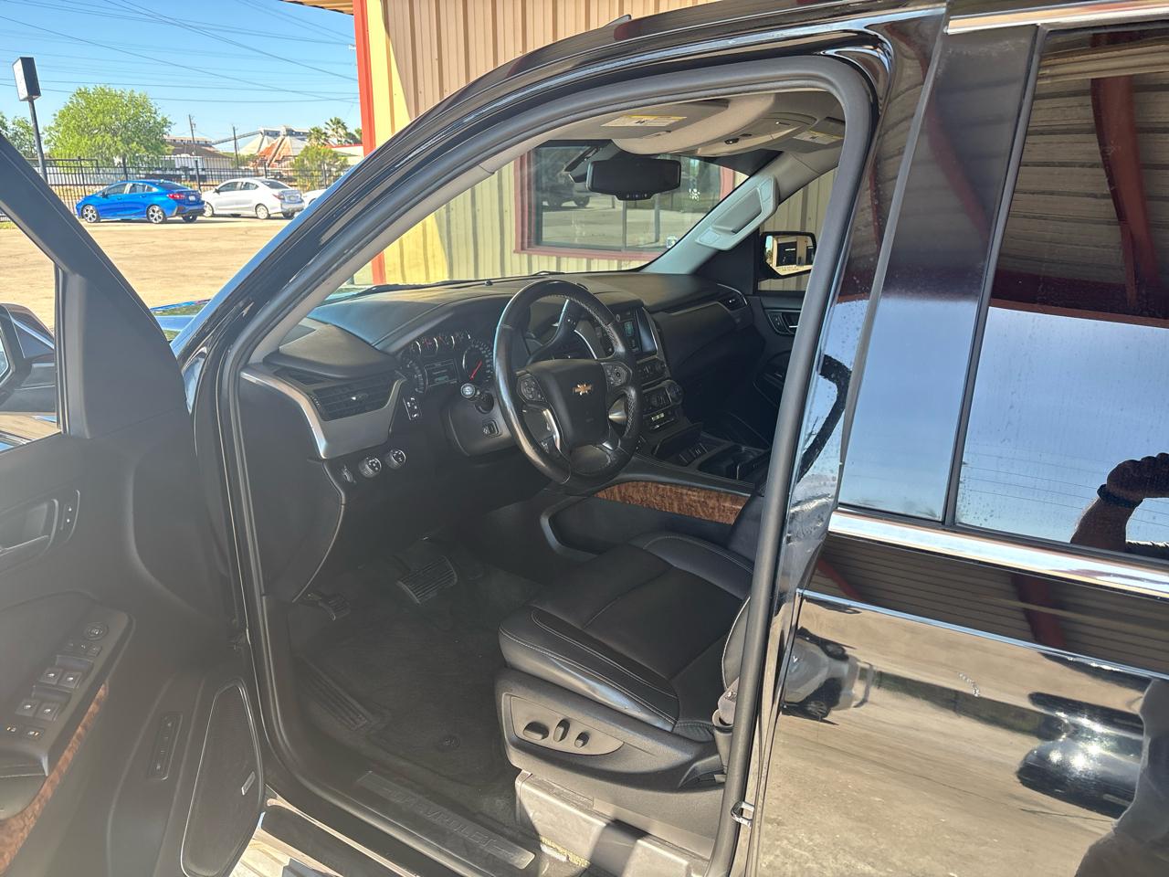 Chevrolet Tahoe 4WD 4dr LTZ 2015