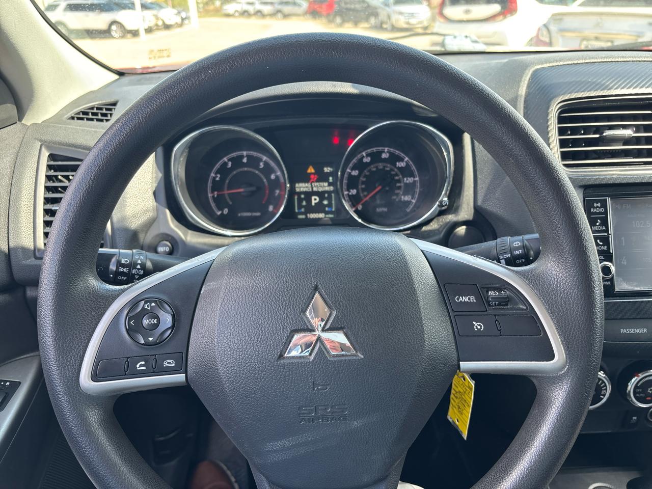 Mitsubishi Outlander Sport ES 2.0 CVT 2018