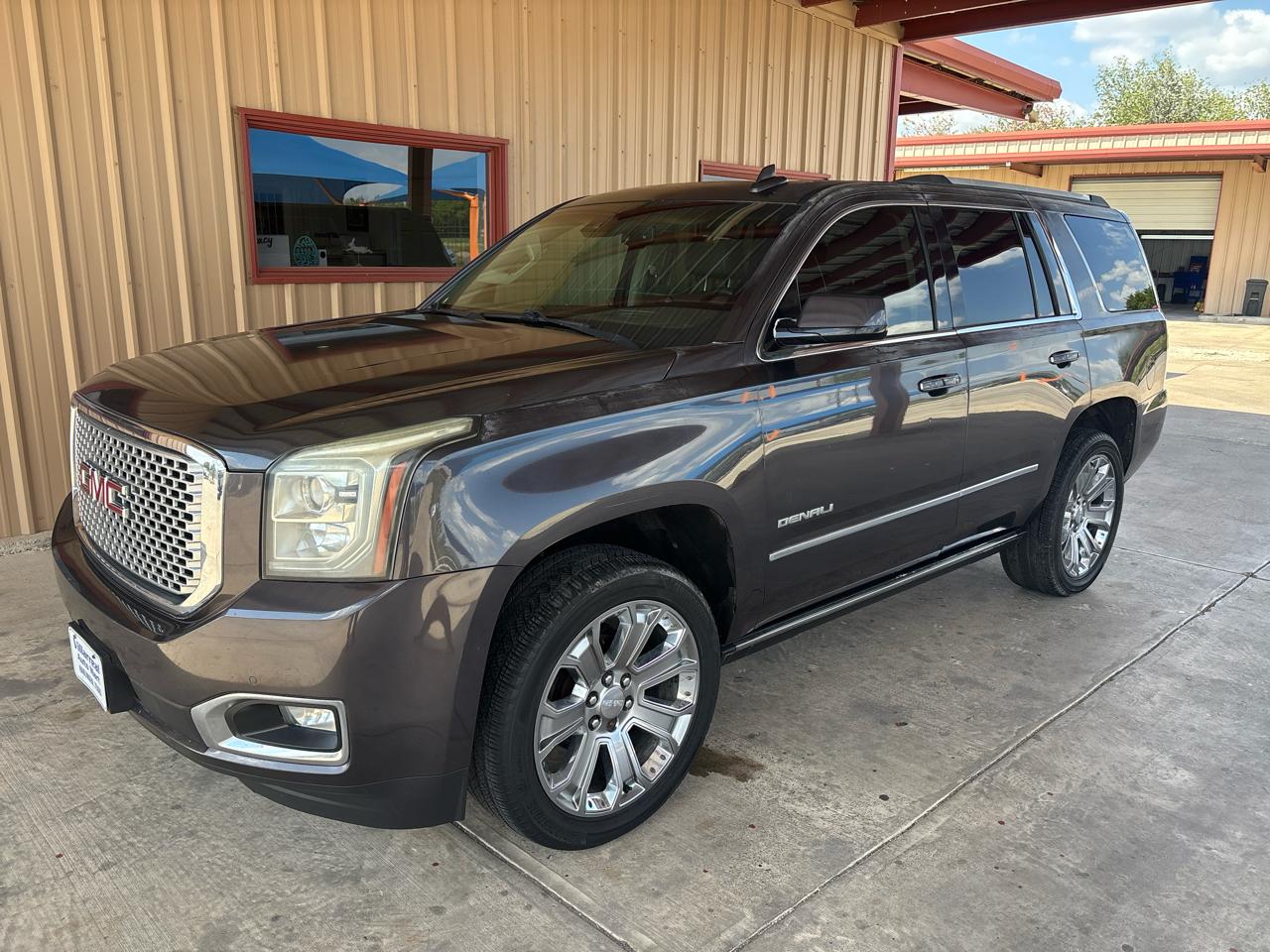 GMC Yukon 2WD 4dr Denali 2015