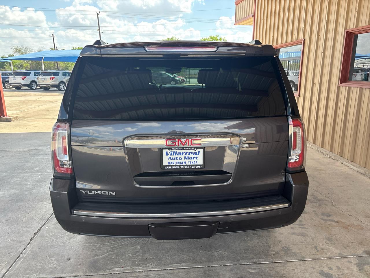 GMC Yukon 2WD 4dr Denali 2015