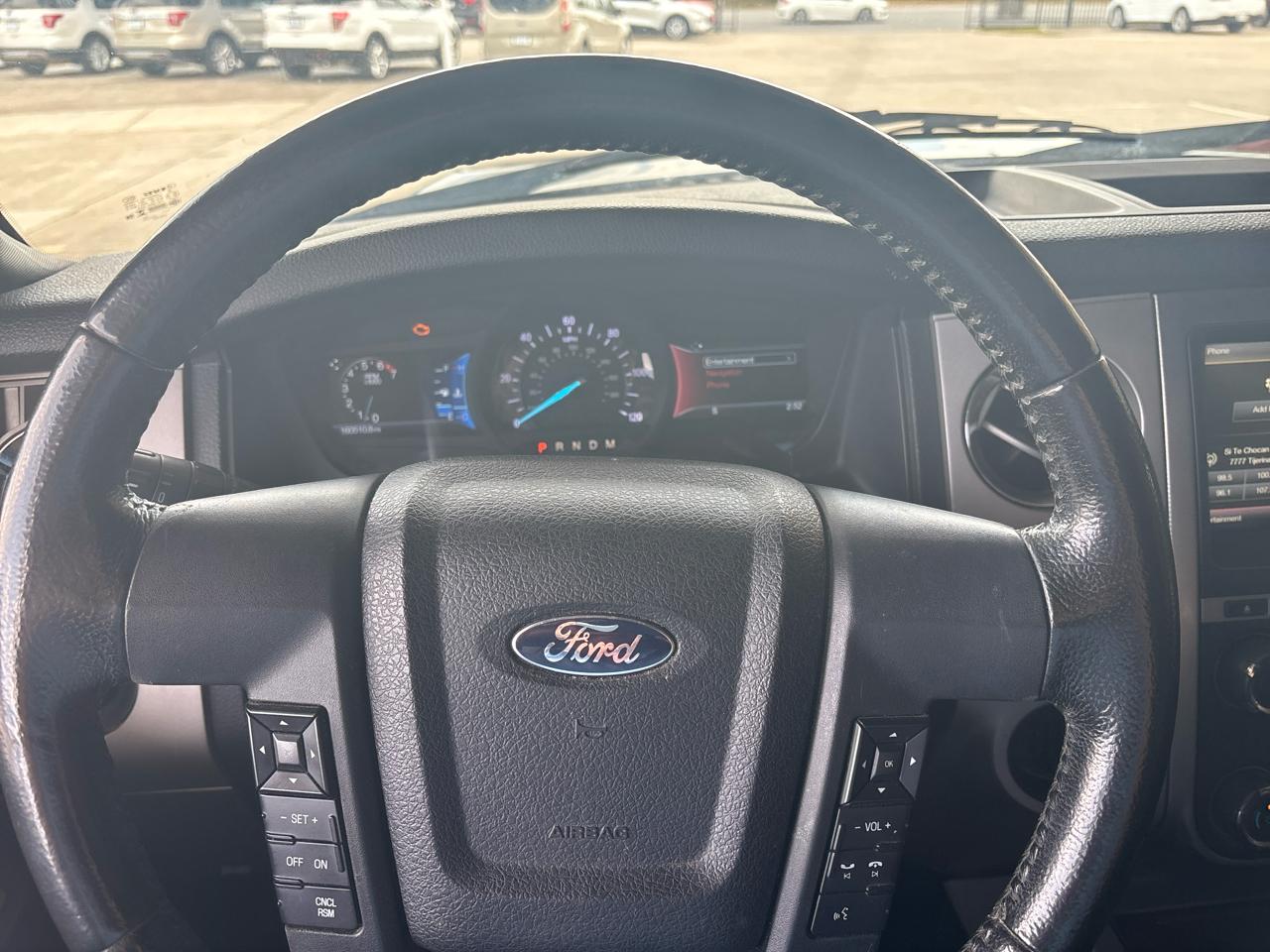 Ford Expedition 2WD 4dr King Ranch 2015