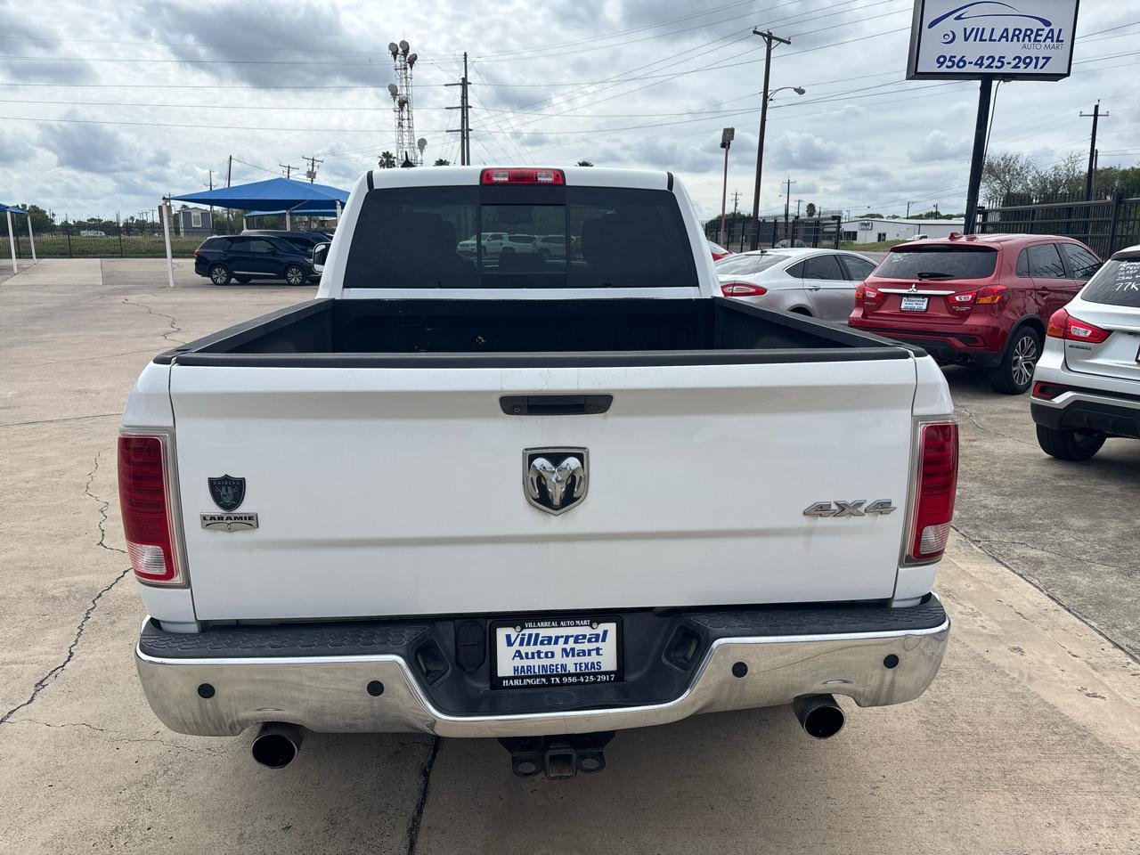 RAM 1500 4WD Crew Cab 149" Laramie 2013
