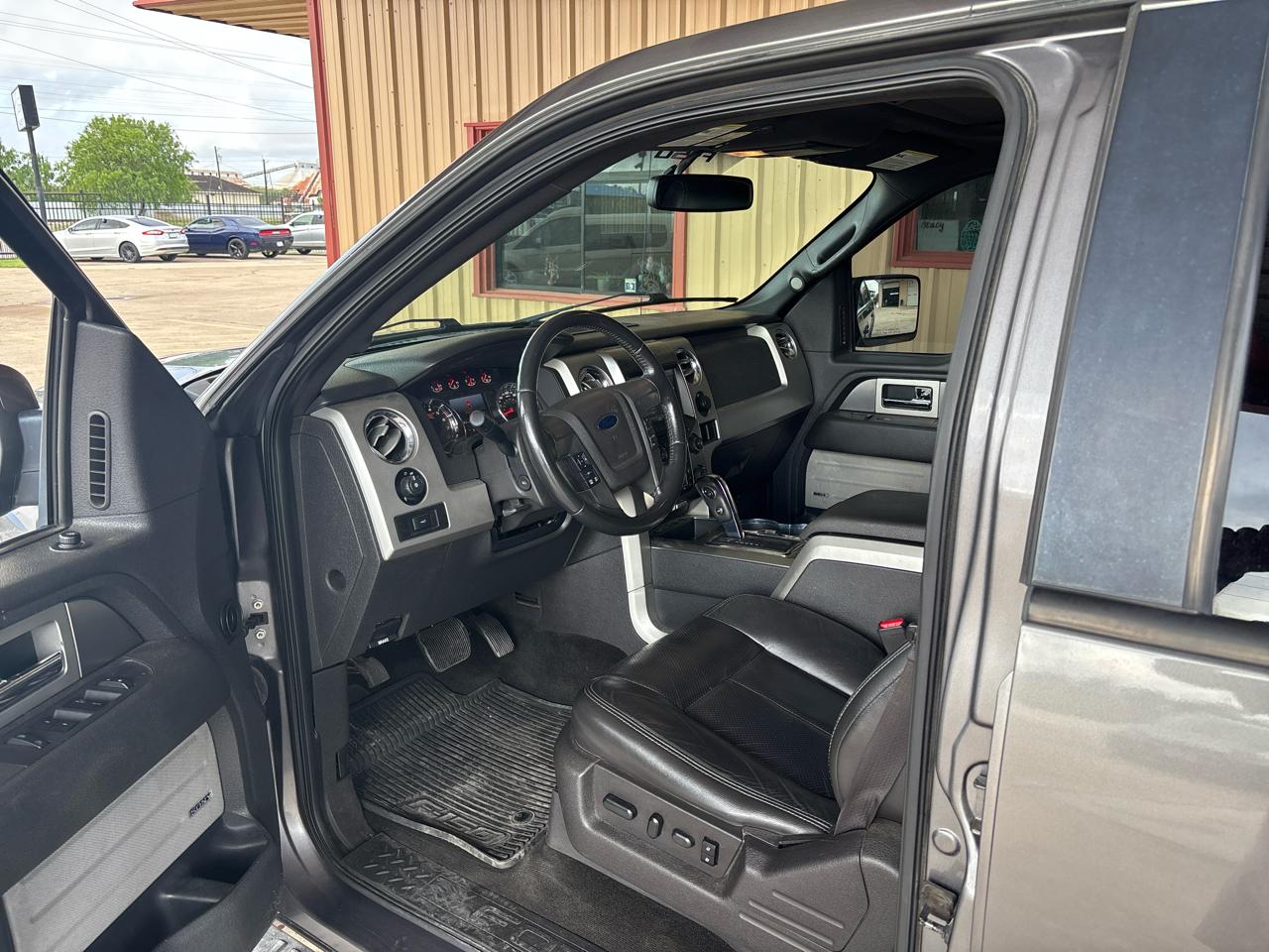 Ford F-150 4WD SuperCrew 145" King Ranch 2013