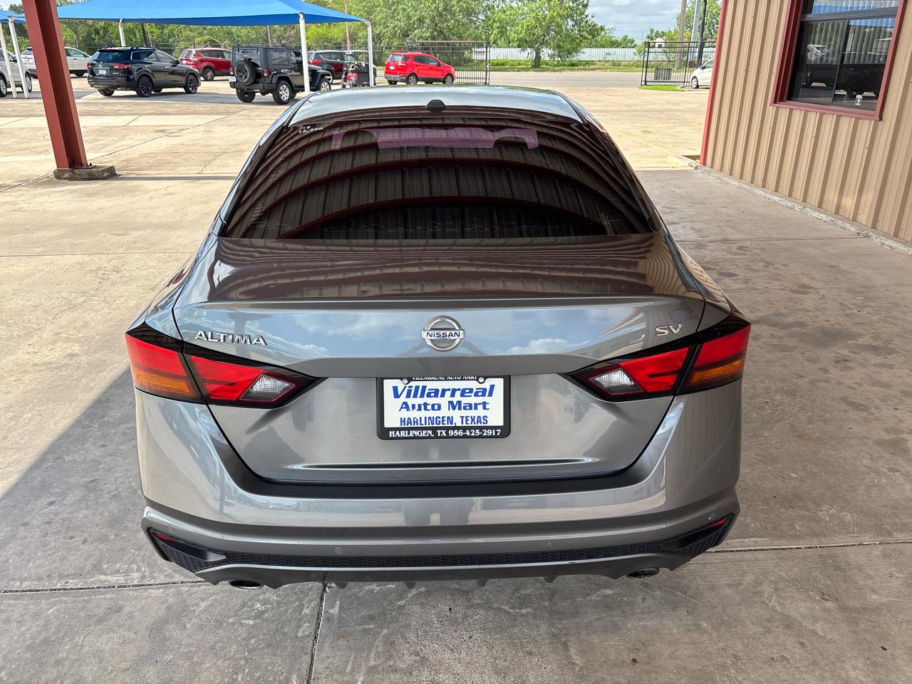 Nissan Altima 2.5 SV Sedan 2019