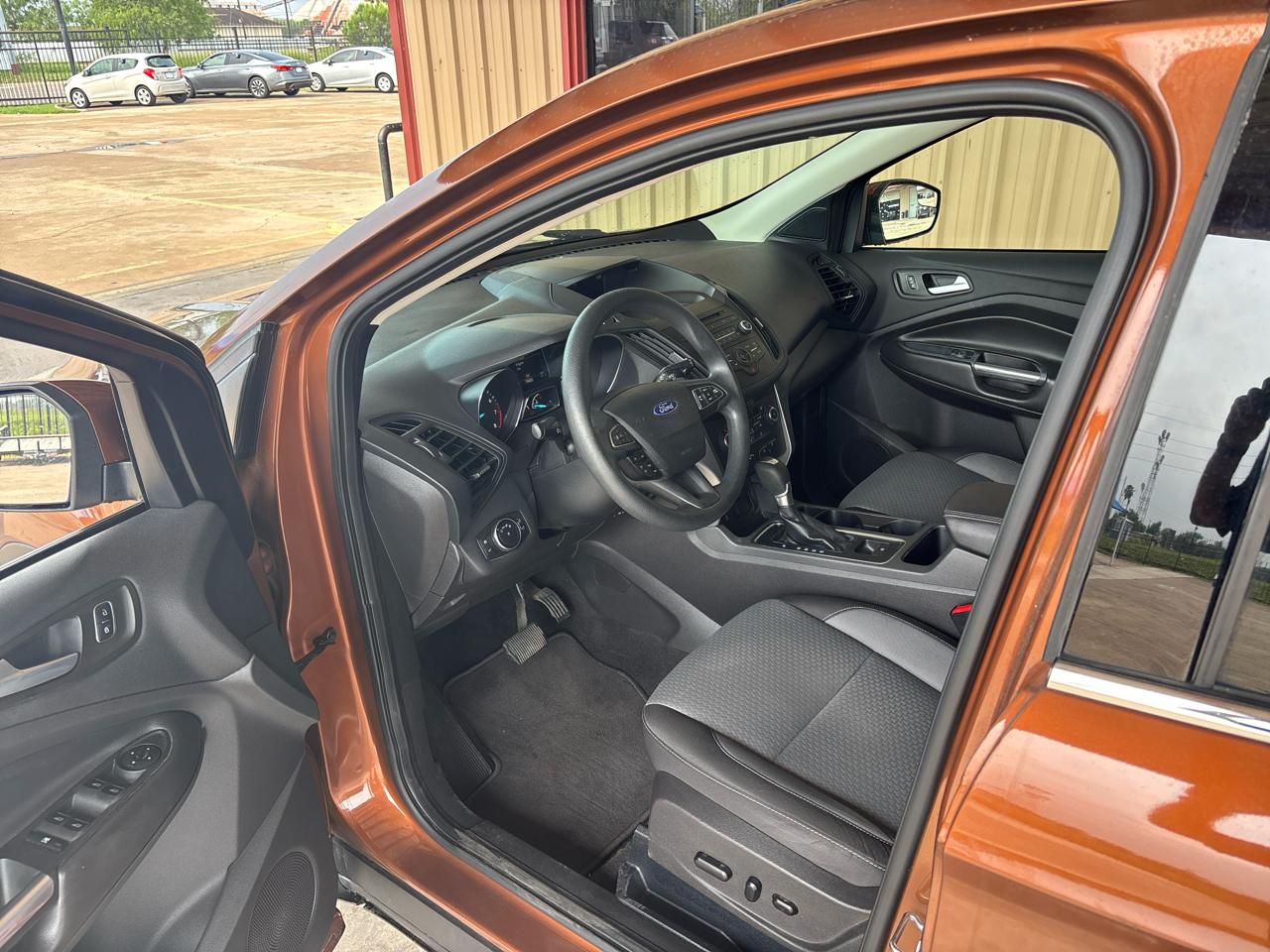 Ford Escape SE FWD 2017
